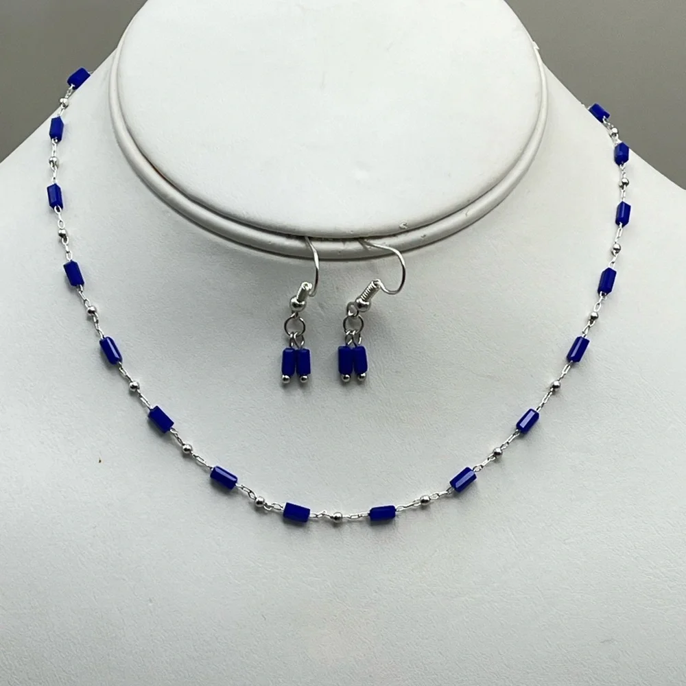 Elegant Blue Lapis and Silver Necklace and Earring Set - Picture 2 of 5
